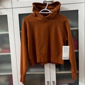 Lululemon Loungeful Hoodie Cropped SZ 8 NWT🤎🧡